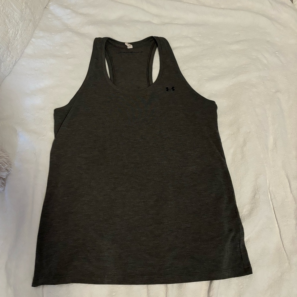 Medium grey underarmor tank top